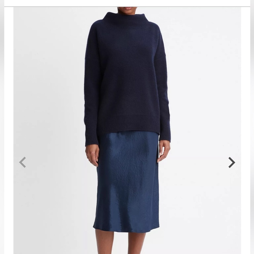 $428 Vince Plush Cashmere Funnel Neck Sweater in Coastal Blue Navy size XL